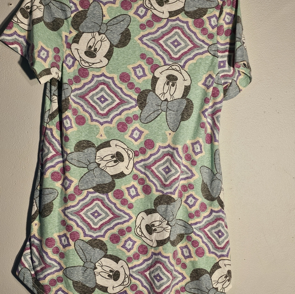 Disney tshirt with minnie mouse
